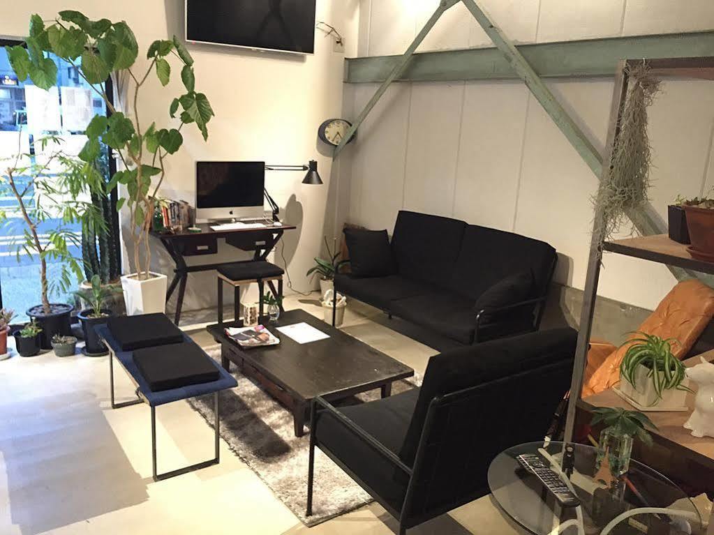 Tokyo Hutte Hostel Luaran gambar
